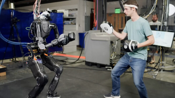 it-seems-ai-robot-boxing-is-now-a-thing-3 It Seems AI Robot Boxing Is Now a Thing